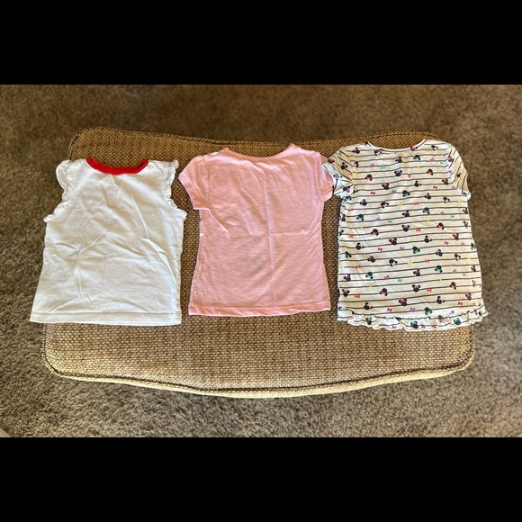 Disney’s Minnie Mouse Shirt Bundle - Picture 2 of 2